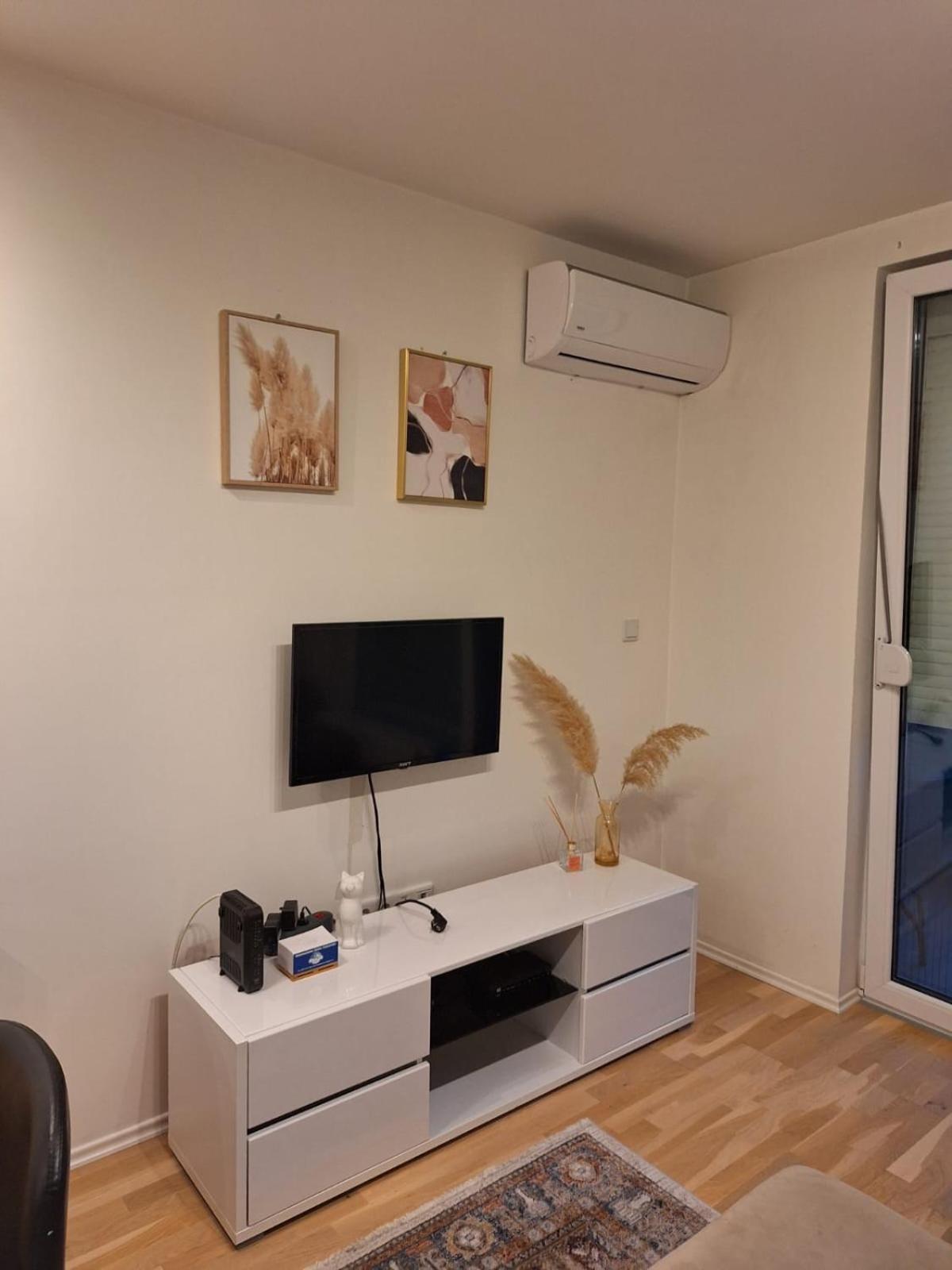 Apartment Unaone