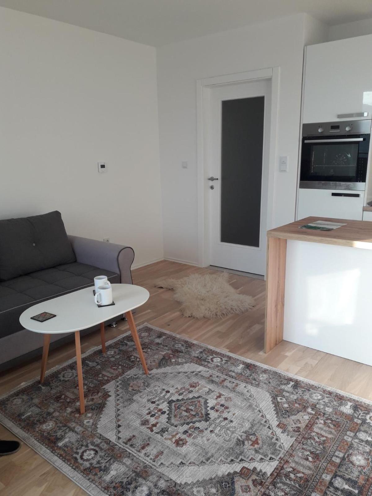 Unaone Apartment